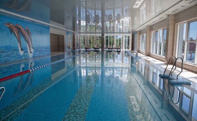 mineral_water_swimming_pool